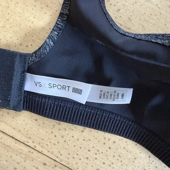 Victoria's Secret The Ultimate Maximum Support Sports Bra Charcoal Gray 34DD - Picture 3 of 10
